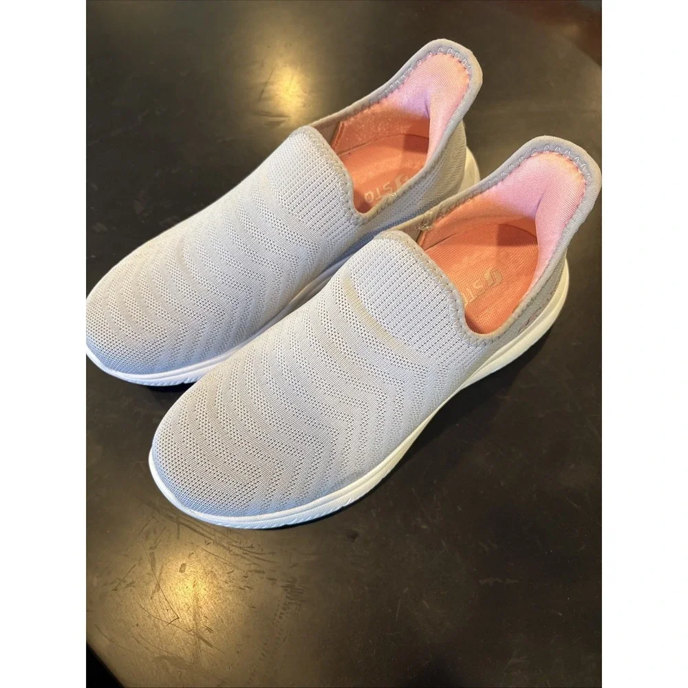 STQ Slip-on Women's Sz 8.5 Walking Shoes w/ Arch Support Memory Foam Gray/Pink